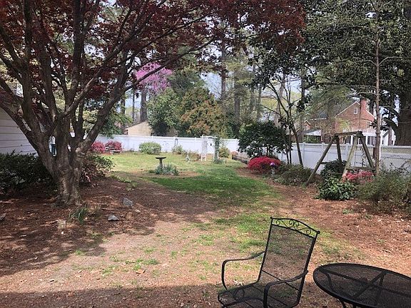 4th image of 404 Battery Ave
