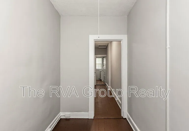 2611 Grayland Ave — Photo 30