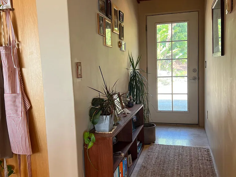 Sea Urchin Ln — Photo 18