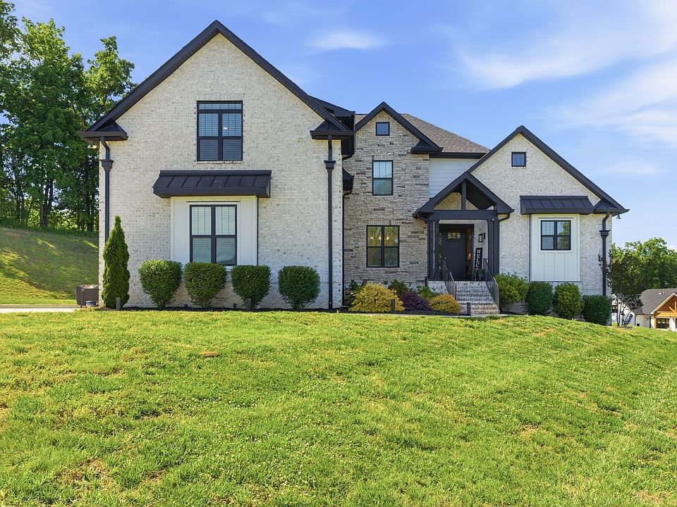 1st image of 1802 Belclare Cir