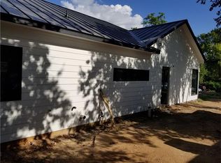 702 Philco Dr, Austin, TX 78745