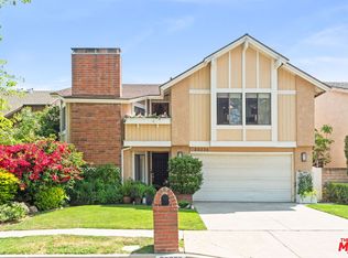 20330 Hemmingway St, Winnetka, CA 91306