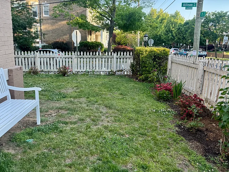 1425 Allison St NW #D — Photo 40