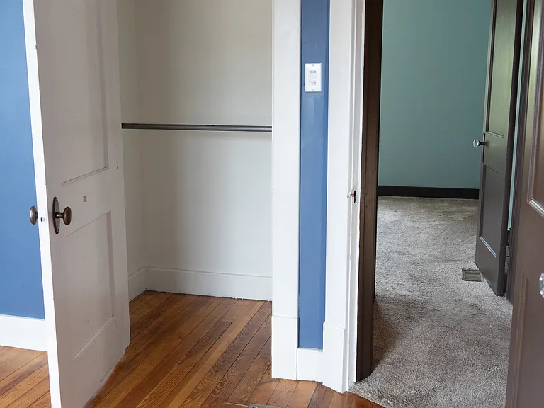 321 Ann St NE — Photo 17