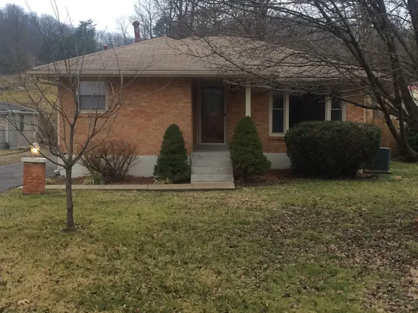10714 Kay Dr, Fairdale, KY 40118