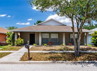 2110 Pleasant View Ave, Ruskin, FL 33570