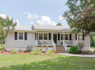 2234 Lakeview Dr, Powhatan, VA 23139