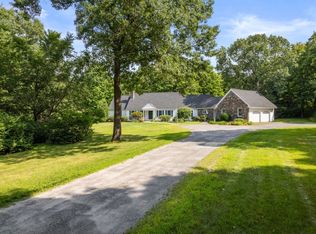 110 Northfield Rd, Lunenburg, MA 01462