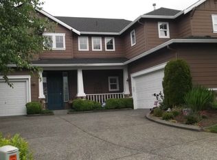 24030 SE 10th St, Sammamish, WA 98075
