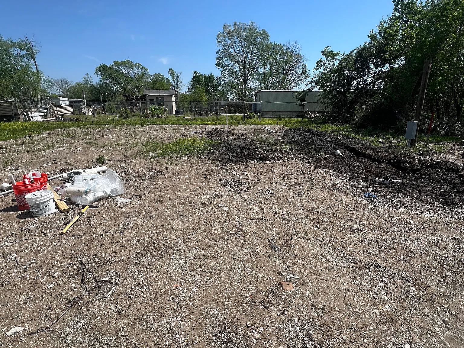 Studio, 4000 sqft, $600 — Photo 3