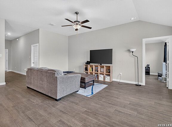 4th image of 10746 Francisco Way