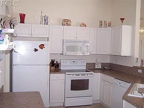 5th image of 2807 SW 18th Ave