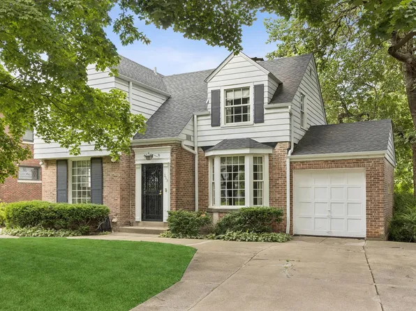 253 Northwood Rd, Riverside, IL 60546