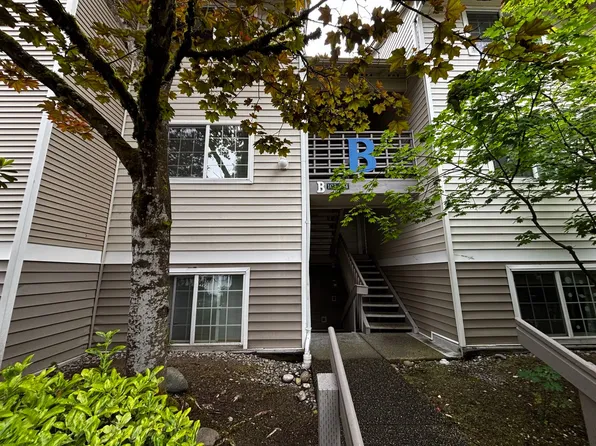 1009 112th St SE Unit B203, Everett, WA 98208