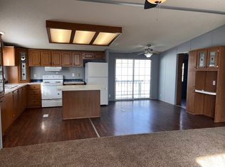 40 Iris Ln, Belton, MO 64012