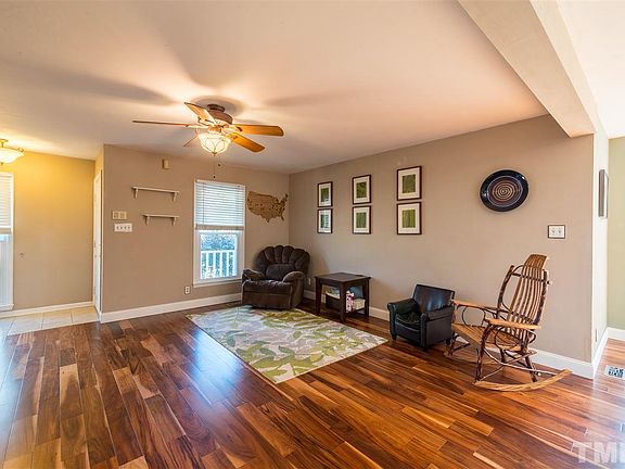4th image of 2805 Saint James Ct