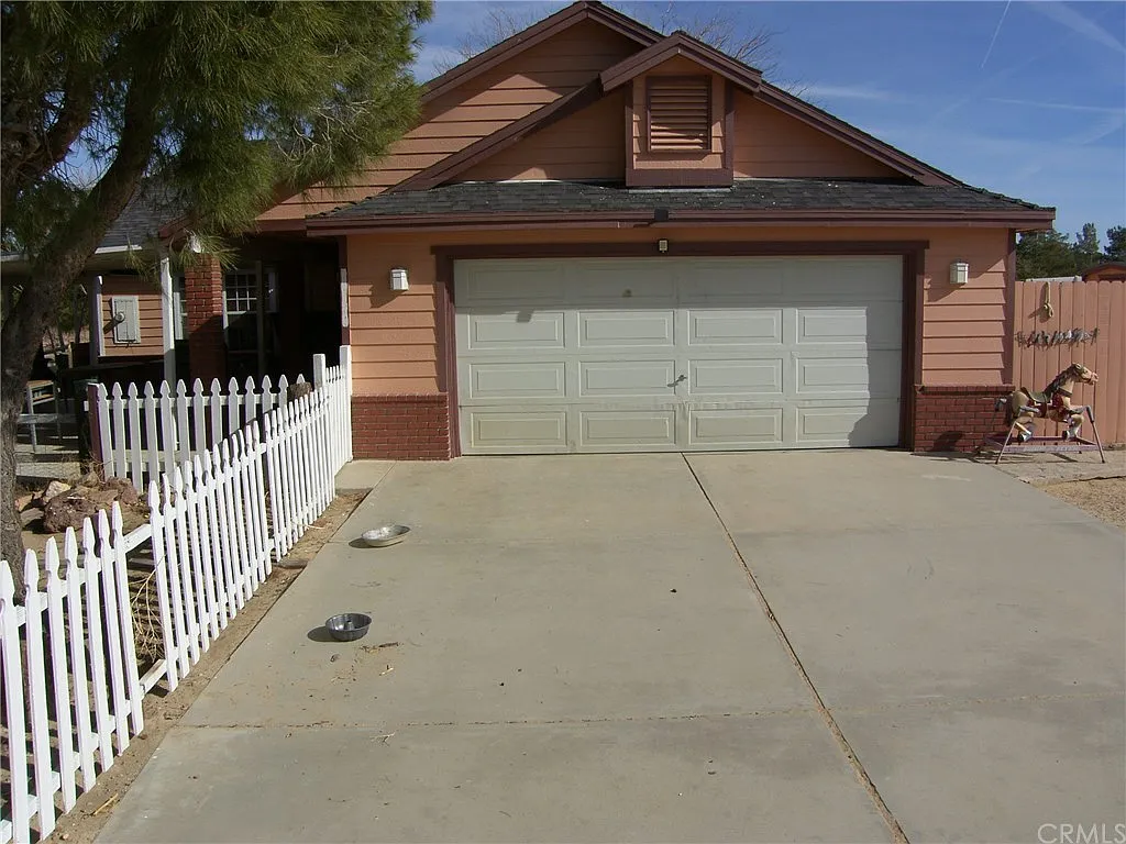50770 Samos Ave photo 1