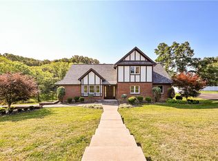 180 Rustic Dr, North huntingdon, PA 15642