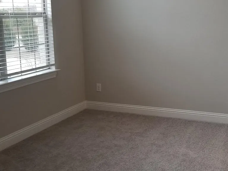 2221 Epitome Ave — Photo 11