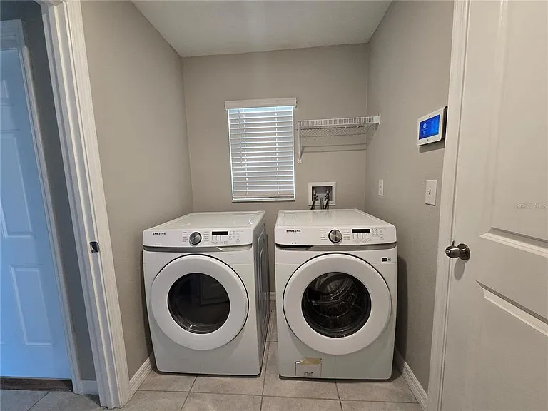 838 Olive Conch St — Photo 17