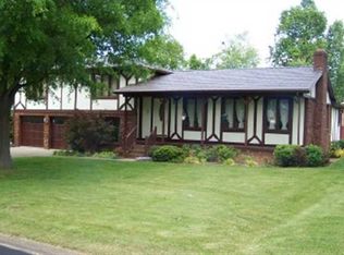 400 Edwards Dr, Paducah, KY 42003