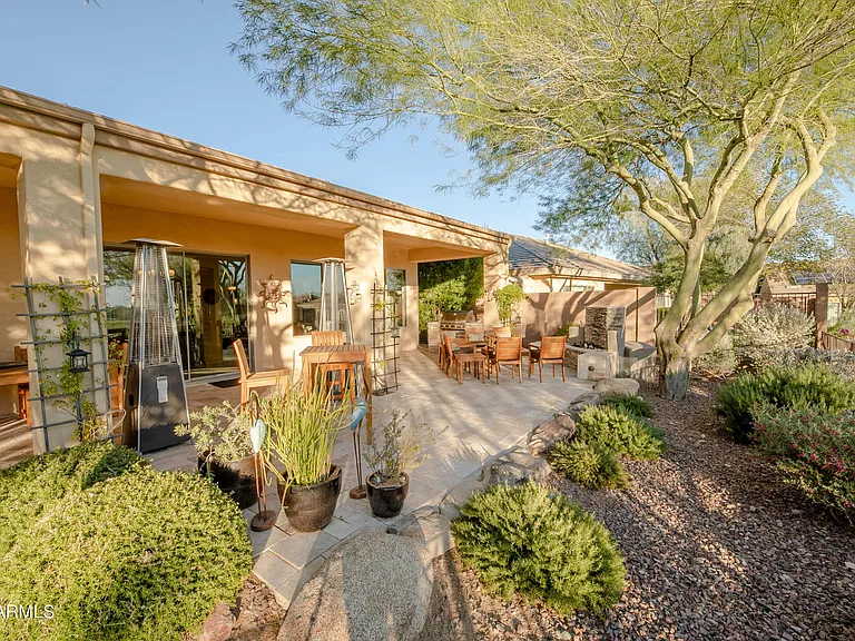 1537 W Spirit Dr — Photo 23