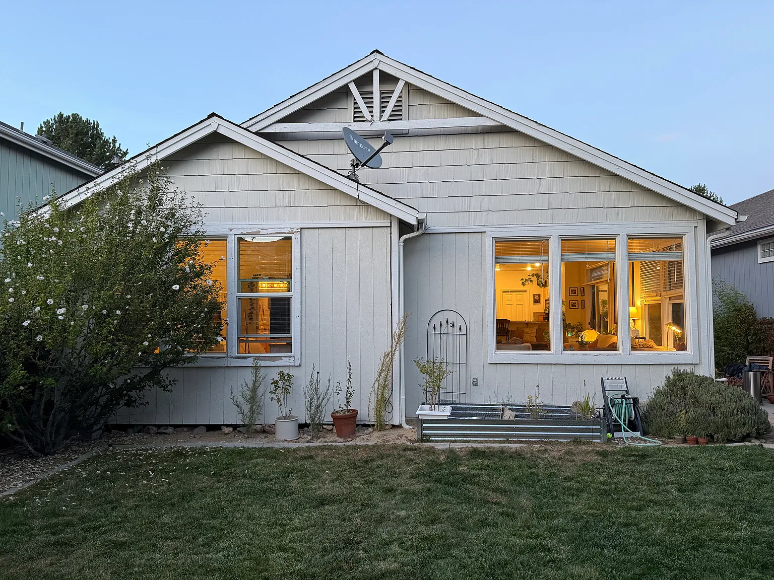 2 bed, 1377 sqft, $2,900 — Photo 3