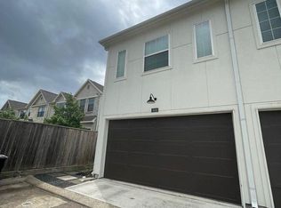 1606 Westside Gardens Ln, Houston, TX 77055