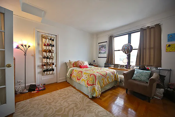 50 Plaza St E #2A — Photo 2