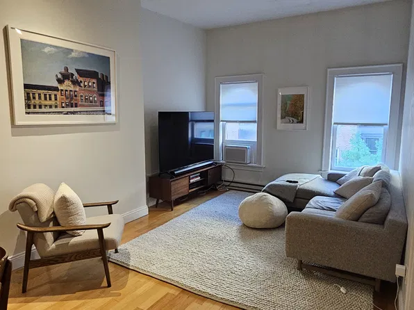 38 West 71st Street image 1 of 4