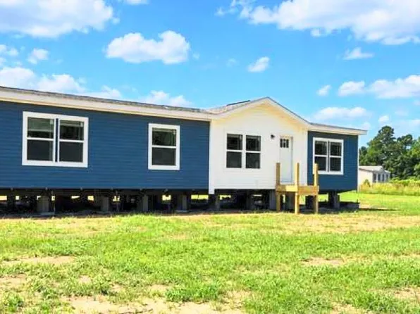 3864 Tooge Hayes Rd., Mullins, SC 29574