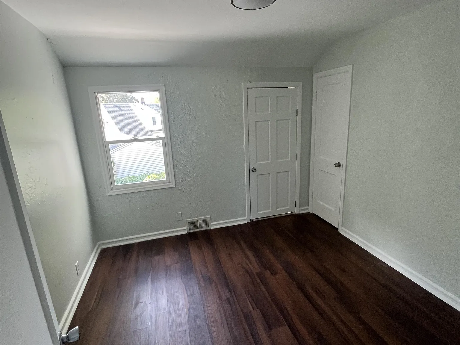 6211 West Lisbon Avenue - 2 — Photo 2