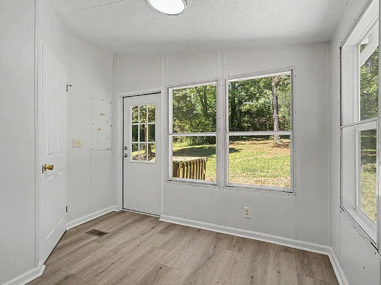 1083 Lily Pad Ln — Photo 13