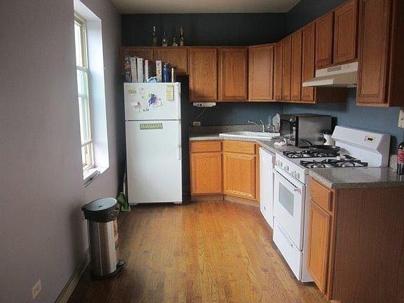 2nd image of 801 S Independence Blvd Unit 2