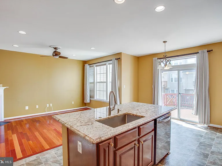 13381 Sir Ramsay Way — Photo 17