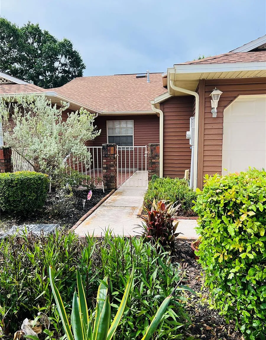 2 bed, 2.0 bath, 1200 sqft, $1,850 — Photo 2