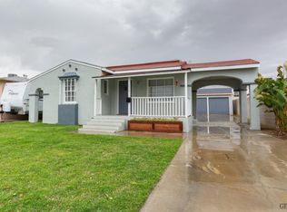 214 Francis St, Bakersfield, CA 93308