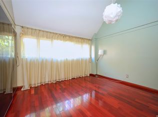 99 Clent Rd #103, Great Neck, NY 11021