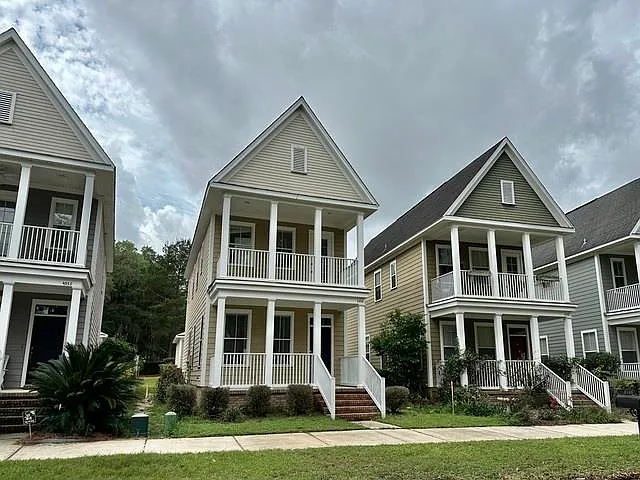 4354 Grove Park Dr