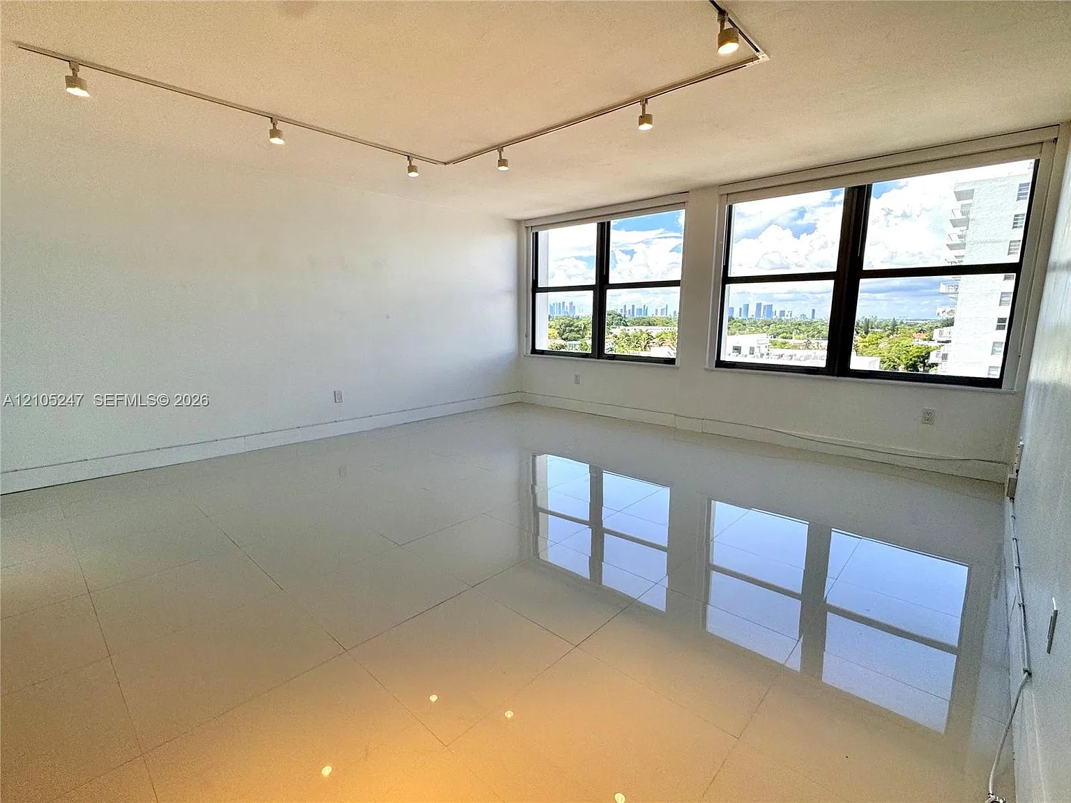 Triton Tower Condo — Photo 1