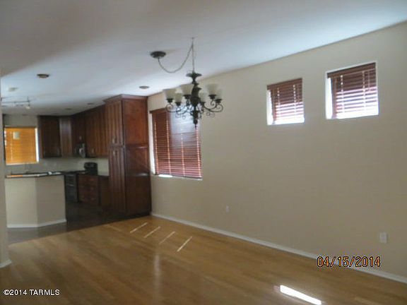 3rd image of 45 W Camino Presidio Quemado