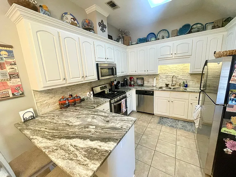 117 Kenzie Dr — Photo 10