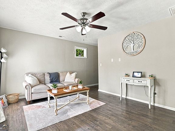 3rd image of 8570 Kennesaw Ct