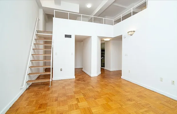 Rented by REAL New York | media 48