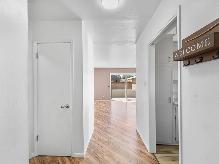 1326 W Avenue H10 — Photo 6