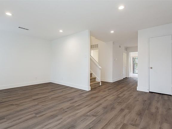 3rd image of 7602 Woodthrush Dr #15