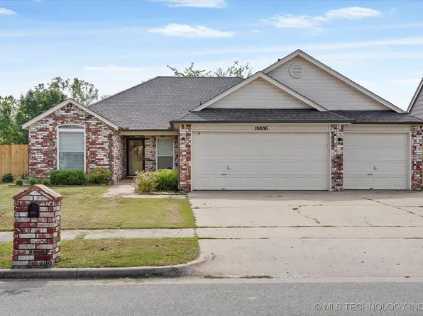 10806 E 117th St N, Collinsville, OK 74021