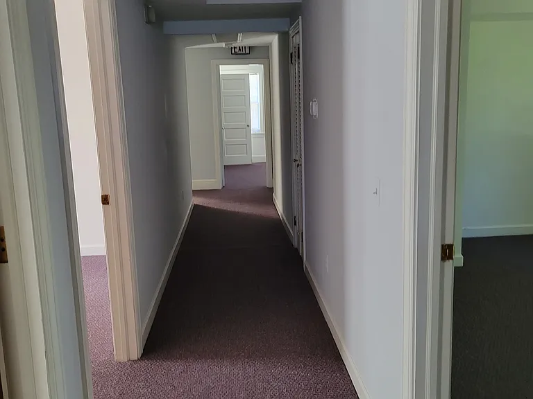11 Park Ave — Photo 11