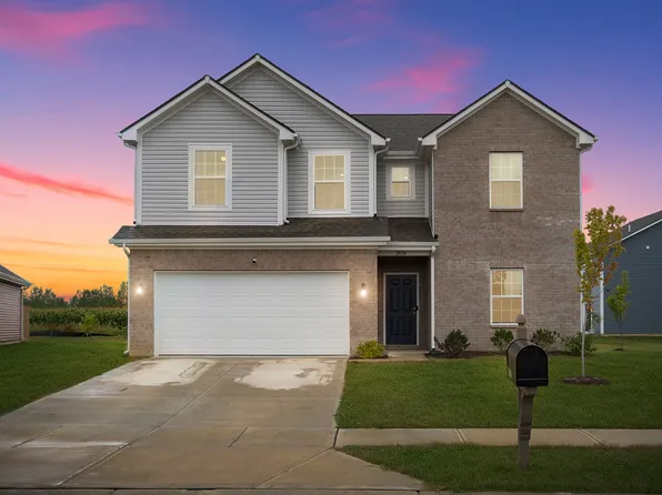 2004 Maplewood Ln, Pendleton, IN 46064