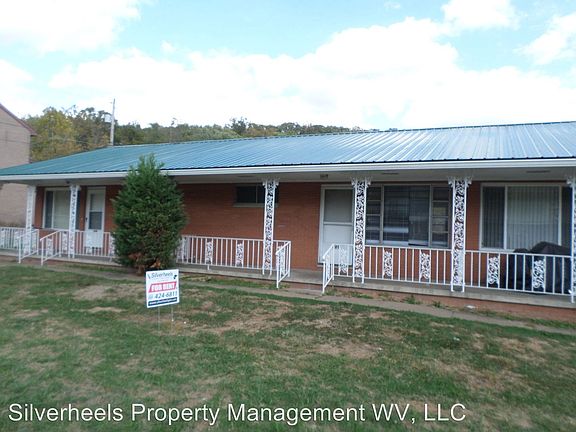 2nd image of 60 Palmer Dr APT 105